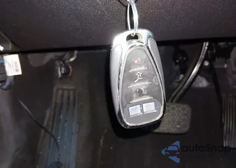 2018 Chevrolet Equinox Premier from USA, damaged, VIN 3GNAXVEV6JS507147